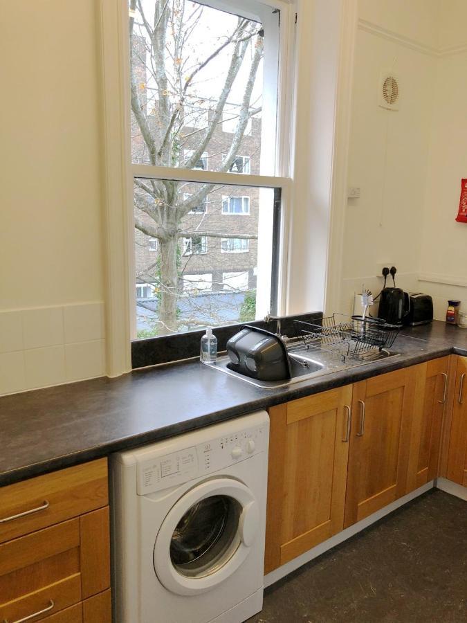 Sail Away. 1-Bed Apartment Close To The Beach Bornemouth Extérieur photo